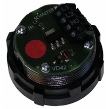 VD42, Case Cr.pol., VIII, LED 12-30V Red, plate V2A matt, Engr. Sym. SY006