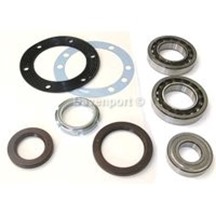 10 AT, bearings and seals for screw shaft