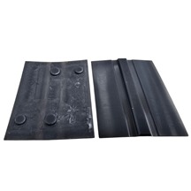Guide shoe insert 16