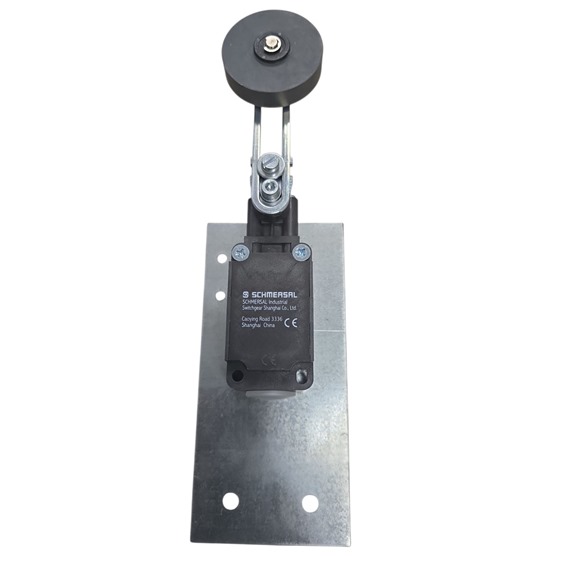 Limit switch on plate