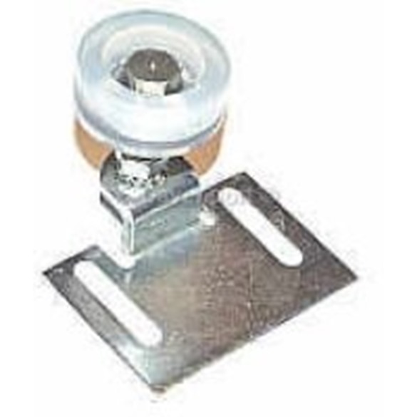 Door coupler with roller